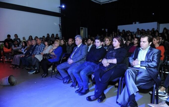 “Min Möhtəşəm Günəş” yenidən səhnədə